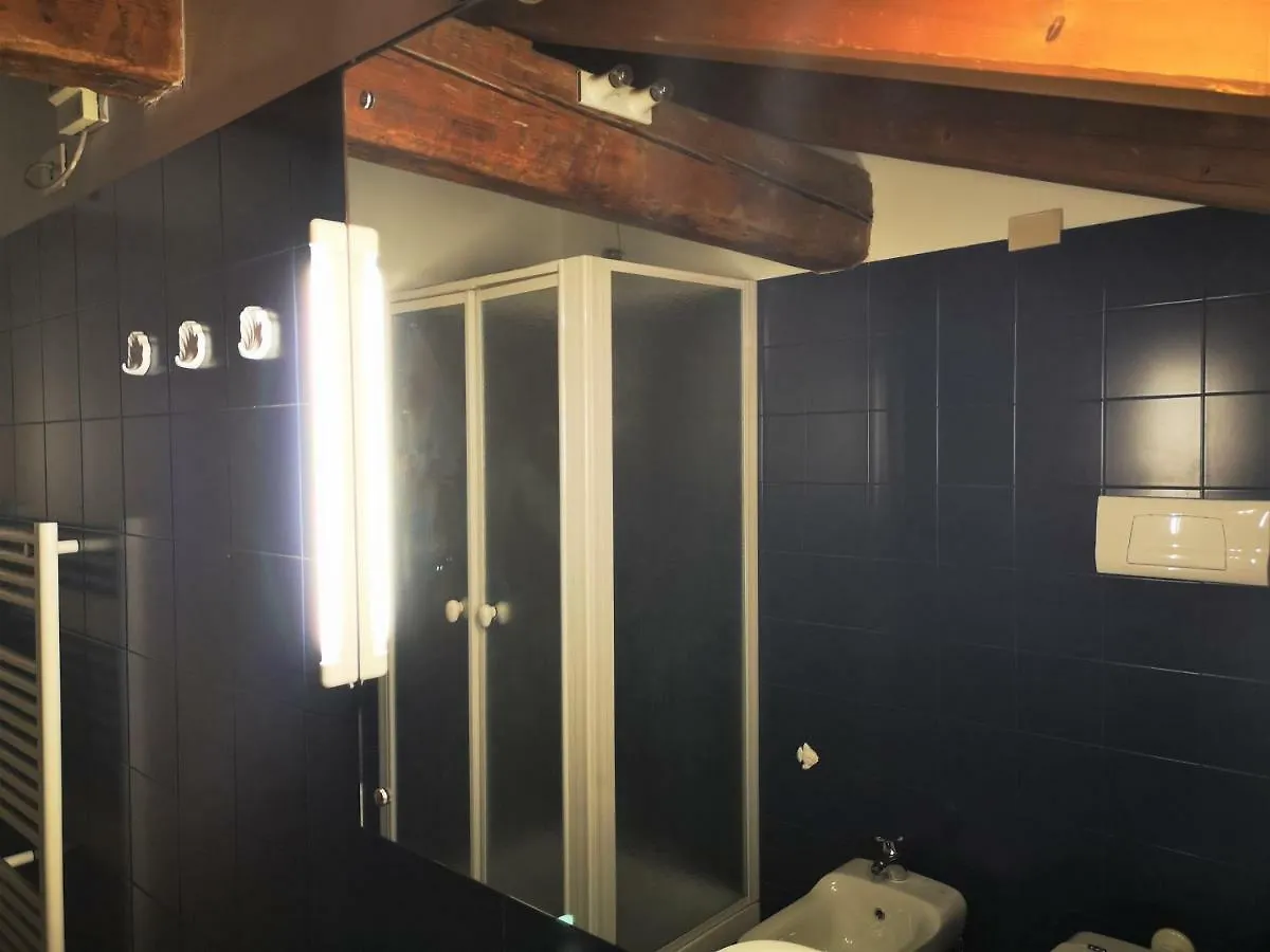 Farolfi Apartments Pepoli Bologna 0*,