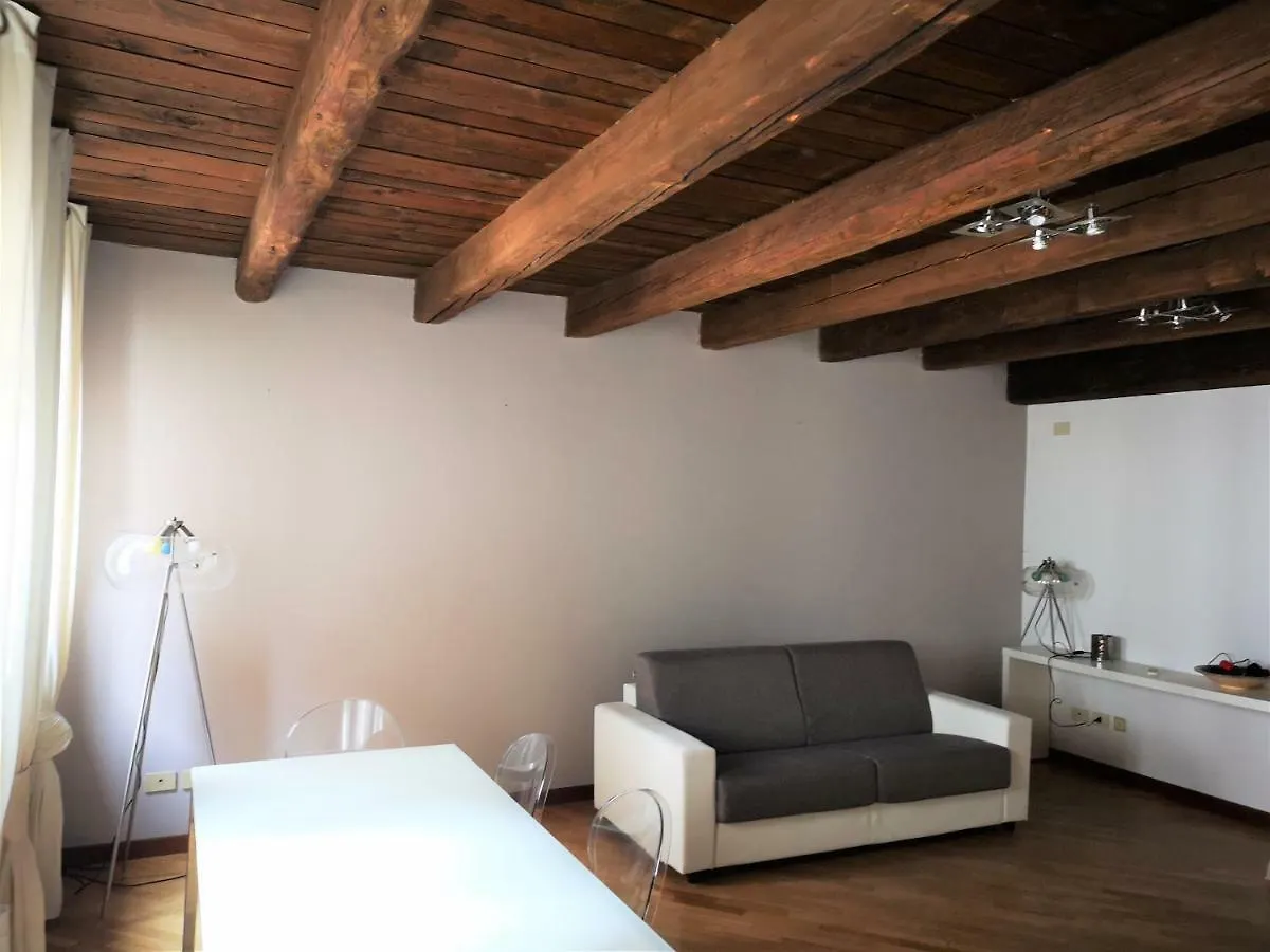 Farolfi Apartments Pepoli Bologna 0*,  Italy