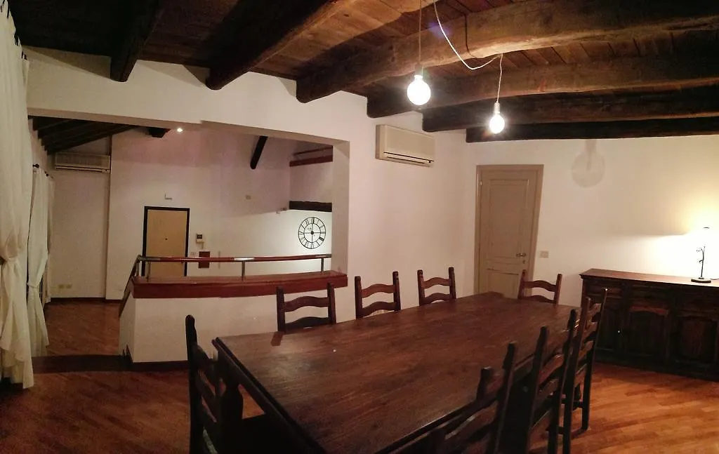 Farolfi Apartments Pepoli Bologna 0*,