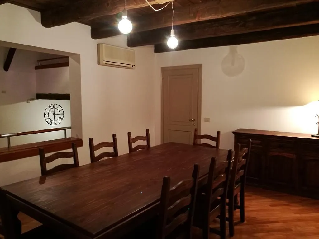 Farolfi Apartments Pepoli Bologne