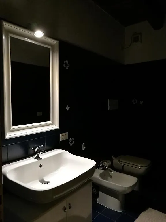 Farolfi Apartments Pepoli Bologna 0*,
