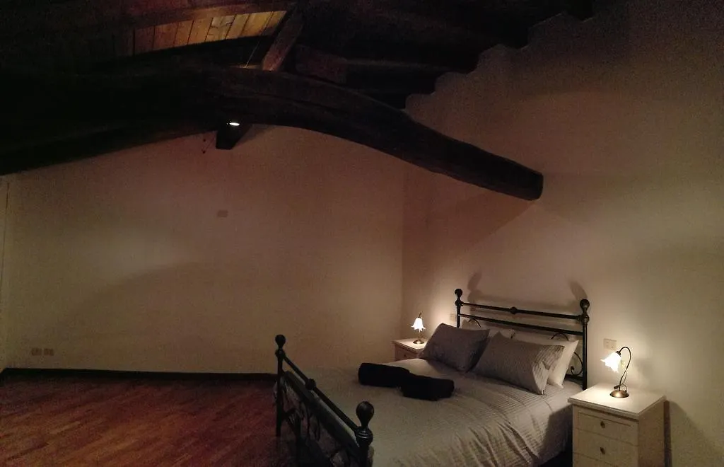 Farolfi Apartments Pepoli Bologna 0*,