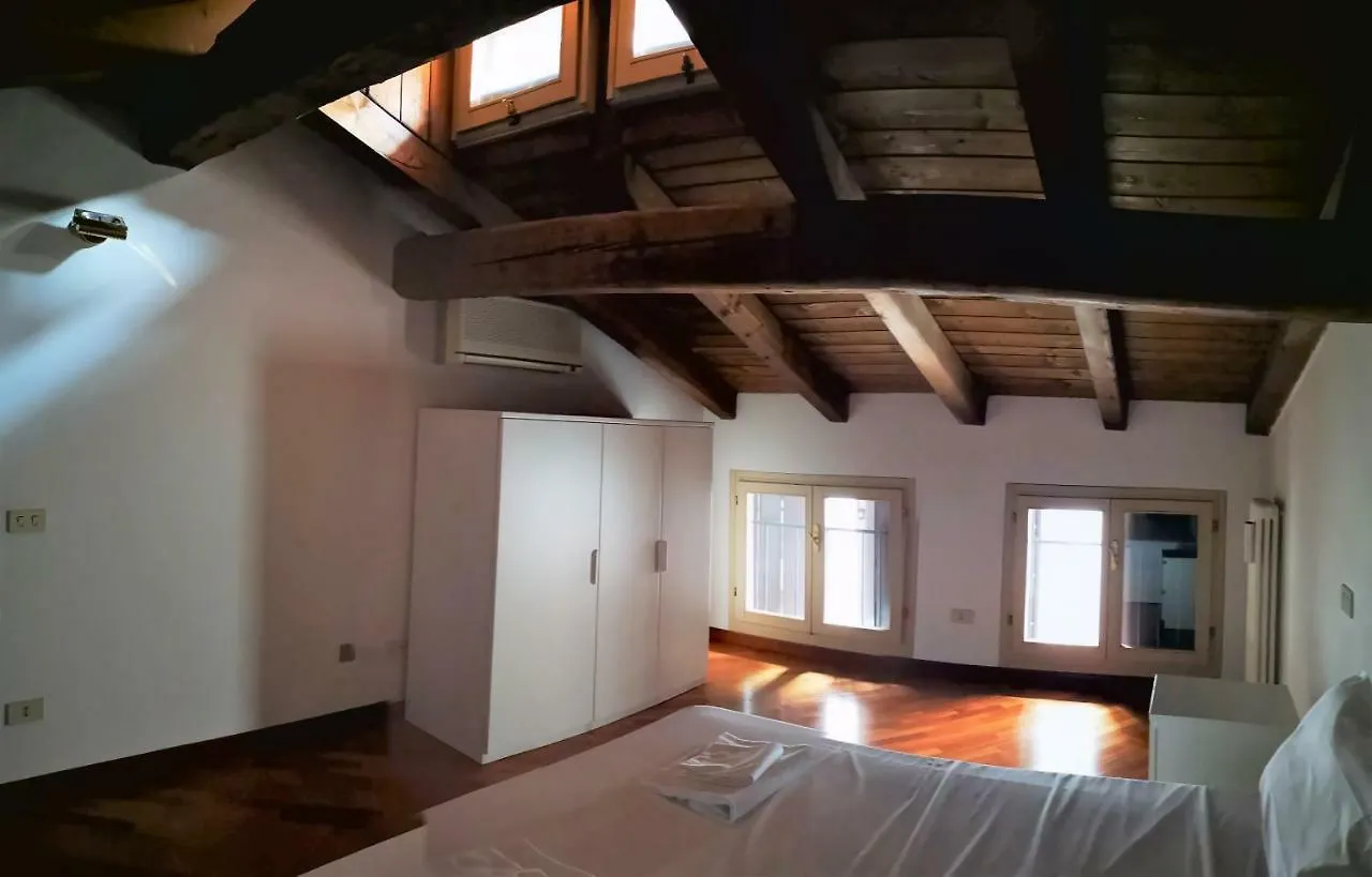 Farolfi Apartments Pepoli Bologna