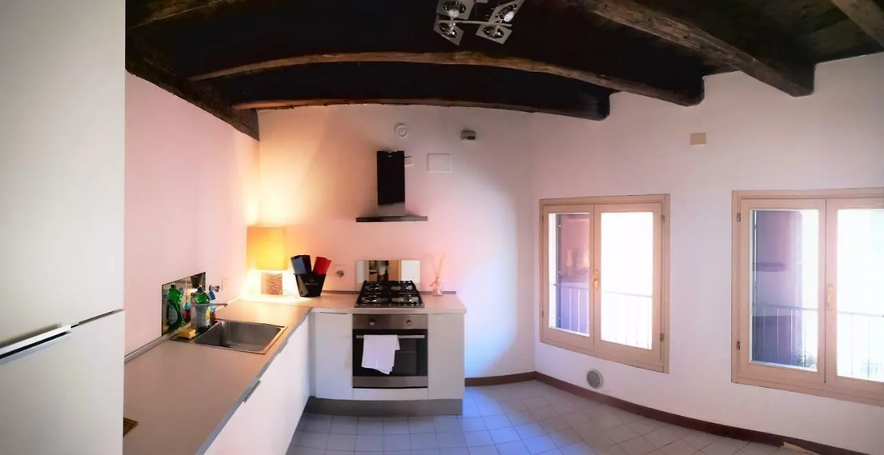 Farolfi Apartments Pepoli Bologna